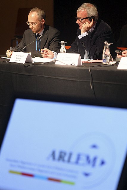 Valcárcel presenta la Región como modelo de eficiencia hídrica para el resto de Europa - 1, Foto 1