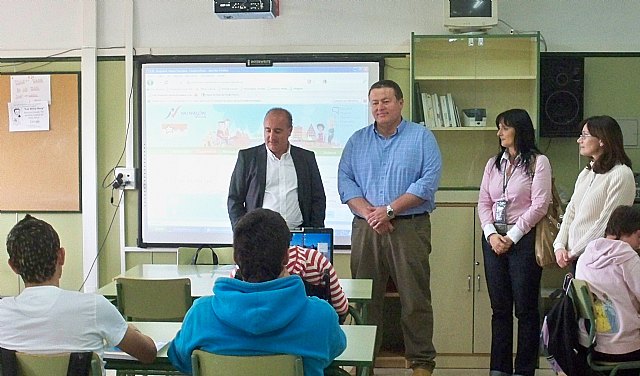 Los alumnos del IES Sierra Minera desarrollan sus capacidades emprendedoras - 1, Foto 1