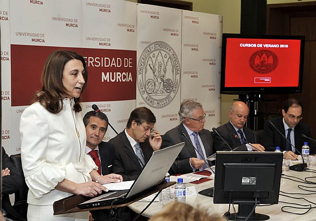 La isla de Ibiza, Torrevieja, Puerto Lumbreras y Torre Pacheco, nuevas sedes de los cursos de verano - 3, Foto 3