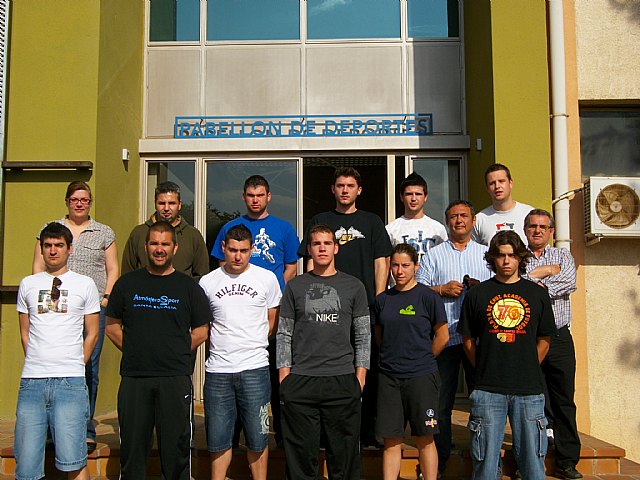 Un total de 15 alumnos participan en el curso de entrenador de baloncesto de primer nivel, Foto 1