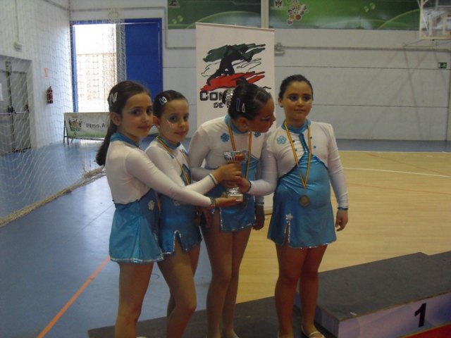 Las alumnas de la Escuela Municipal de Gimnasia Rítimica de Totana y Paretón consiguieron medallas de oro, plata y bronce, Foto 3