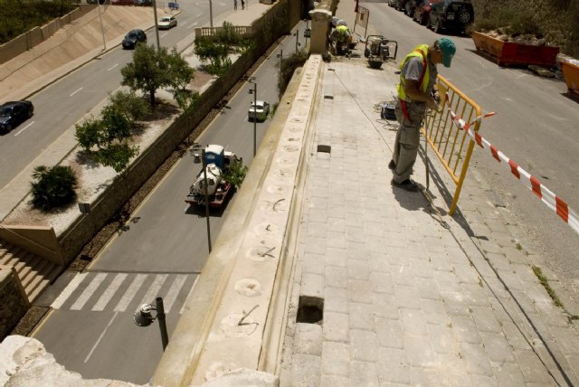 En quince días estará arreglada la balaustrada del Parque Torres - 3, Foto 3