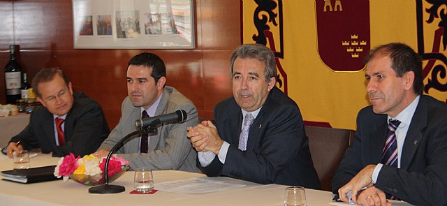 El consejero de Agricultura y Agua destaca que Murcia es una región pionera en producción ecológica - 1, Foto 1