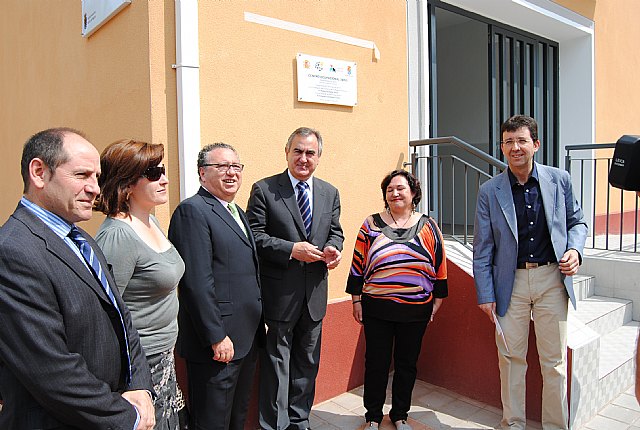 El delegado del Gobierno y el alcalde de Molina de Segura inauguran las nuevas instalaciones del Centro Social del Barrio de Fátima - 1, Foto 1