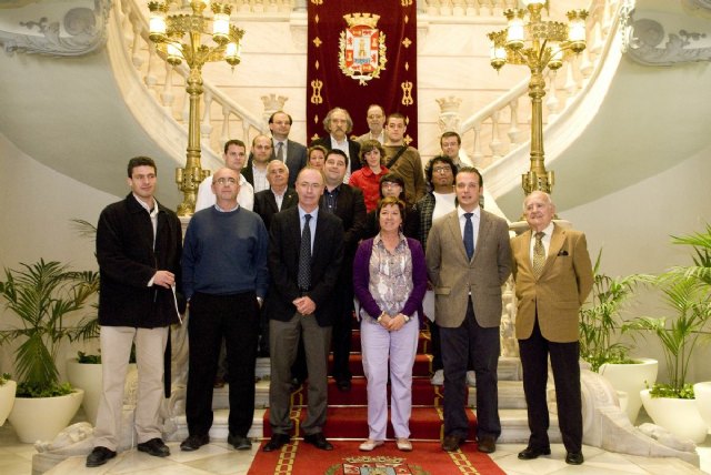 Los ganadores del concurso de ideas de la Plaza Molina ya tienen sus premios - 1, Foto 1