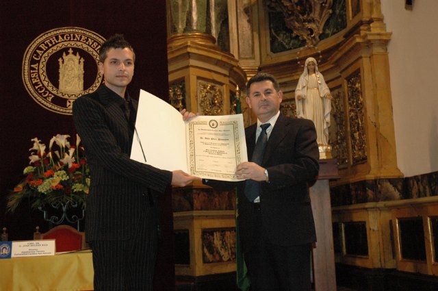 La última promoción de Arquitectos Técnicos de la UCAM se gradúa - 2, Foto 2