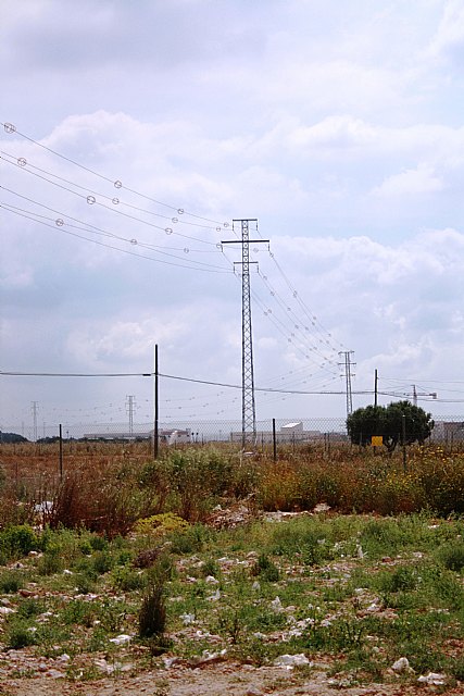La Comunidad finaliza la instalación de la línea de suministro eléctrico del Aeropuerto Internacional de la Región - 2, Foto 2