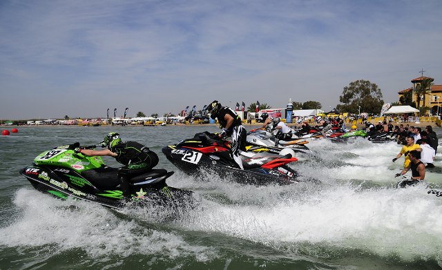 El campeón de Europa de motos de agua trajo a San Javier a los mejores pilotos y las mejores motos del continente - 1, Foto 1