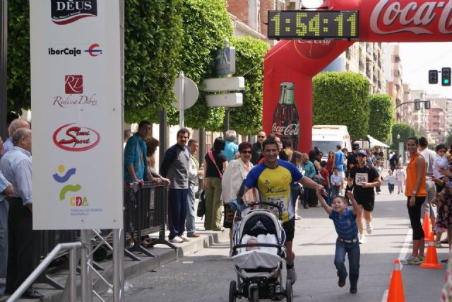 El Club Atletismo Totana primero en la V Media Maratn 
