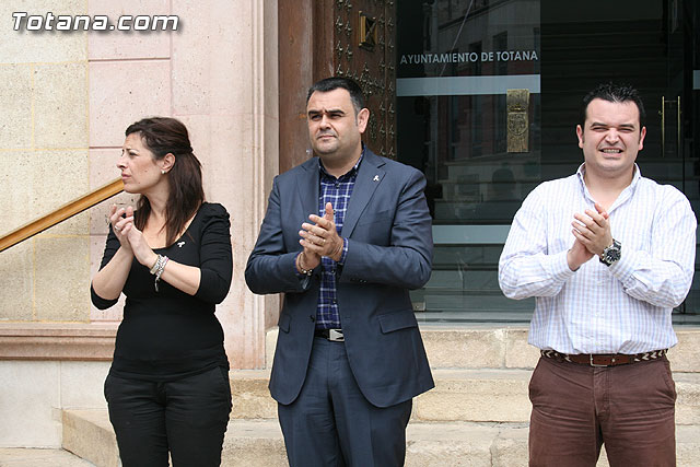 El alcalde hace un llamamiento a los entornos de la vctima y del agresor para que denuncien los casos de violencia de gnero - 10