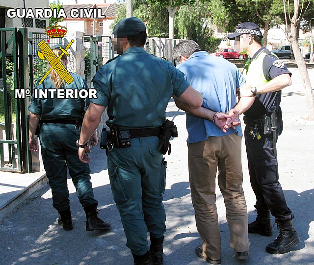 La Guardia Civil detiene a una persona como presunto autor de robo en vivienda y de sustracción de vehículo - 2, Foto 2