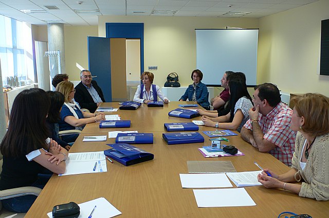 Cuatro municipios de la Región que desarrollan proyectos de formación subvencionados por el Fondo Social Europeo coordinan en Lorca sus actuaciones - 1, Foto 1