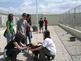 Un grupo de jvenes del Programa 9.e visitan el Albergue Municipal de Animales Abandonados de Jumilla