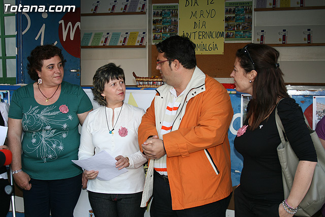 Totana se suma a la conmemoracin del 