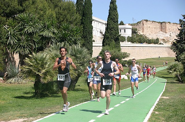 Gran espectáculo deportivo en el V Triatlón Ciudad de Cartagena - 3, Foto 3