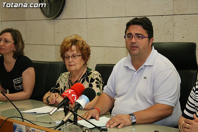 Las personas mayores disfrutarán de un amplio programa de actividades en sus tradicionales fiestas - 3, Foto 3