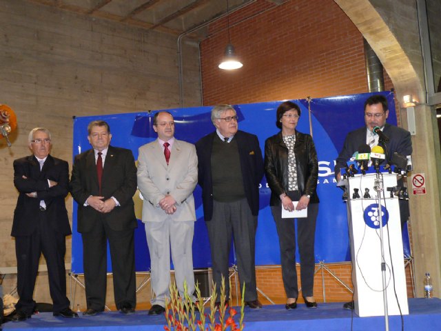 La Orquesta Sinfónica de Jumilla y el periodista Víctor de la Serna, protagonistas  del Ciclo 'Música Entre Vinos 2010' - 1, Foto 1