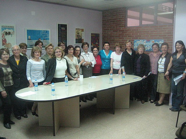 Los centros de la mujer organizan una gala benéfica para recaudar fondos para Haití - 1, Foto 1