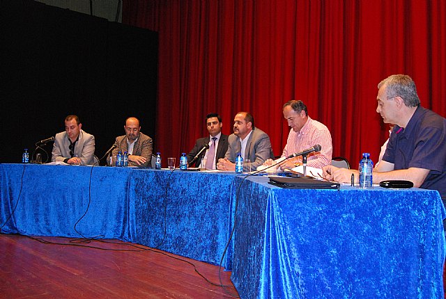 Asesores fiscales y promotores ponen encima de la mesa las claves para que los jóvenes adquieran sus viviendas - 2, Foto 2