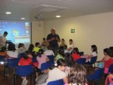 Escolares del C.P. Francisco Javier, con la nataci�n