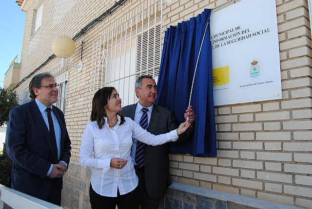 El INSS inaugura su nueva oficina de información en el Ayuntamiento de Fuente Álamo - 1, Foto 1