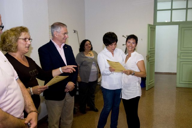 Los cuidadores de discapacitados obtienen sus diplomas - 2, Foto 2