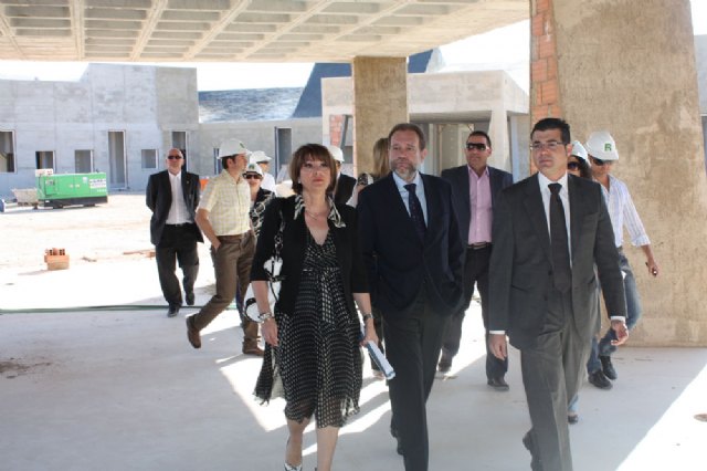 Sotoca visita junto al alcalde las obras de los nuevos colegios de Torre-Pacheco y Roldán - 1, Foto 1