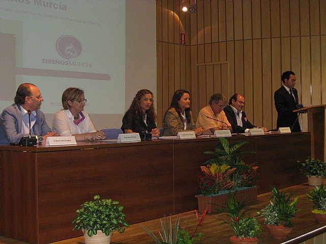María Dolores Sánchez y Beatriz Hontoria participan en el III aniversario de Serenos Murcia - 1, Foto 1