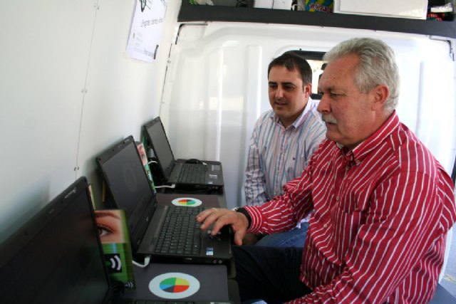 Se presenta el aula móvil de Cehegín Ciudad Digital - 3, Foto 3