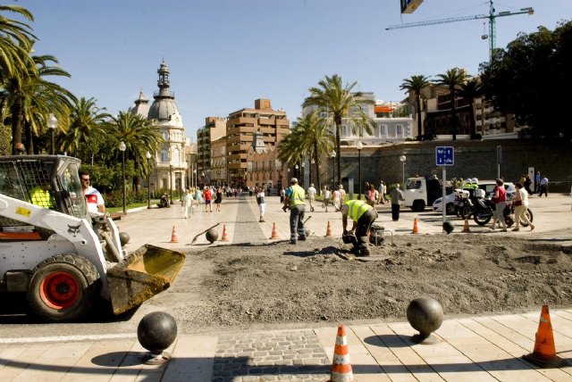 Adaptan a minusválidos el paso cebra de Héroes Cavite - 3, Foto 3