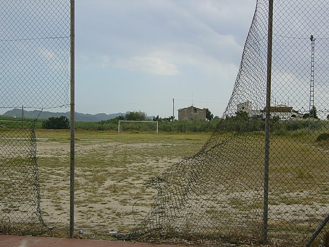 El PSOE denuncia el estado de abandono de las instalaciones deportivas de Purias, La Campana y el paraje de Los Jopos - 2, Foto 2