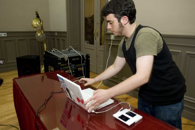 Mucho Más Mayo continúa amenizando los espacios públicos del centro - 4, Foto 4