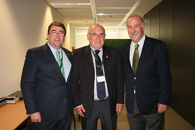 La Selección Nacional de Fútbol, con el Año Santo 2010 de Caravaca - 1, Foto 1