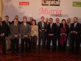 El Alcalde recibe el Premio Capital por la puesta en marcha del tranva