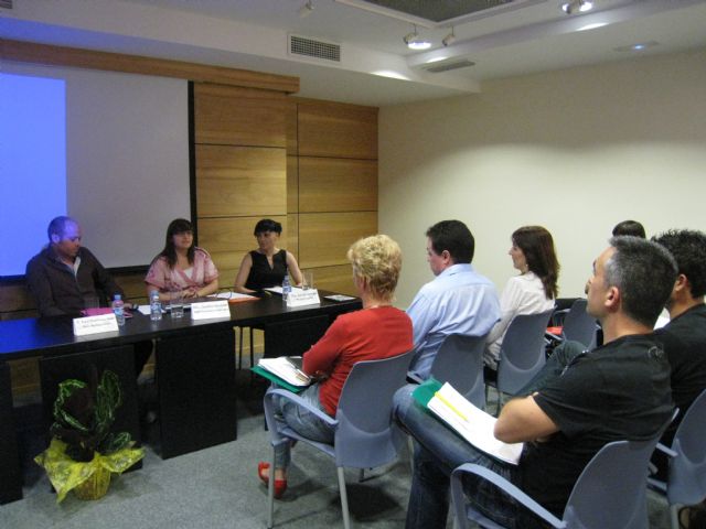 Totana realiza una jornada informativa para el tejido empresarial del municipio - 4