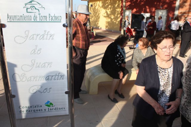Inaugurado un jardín en Balsicas en homenaje a Juan Sanmartin Ros - 4, Foto 4
