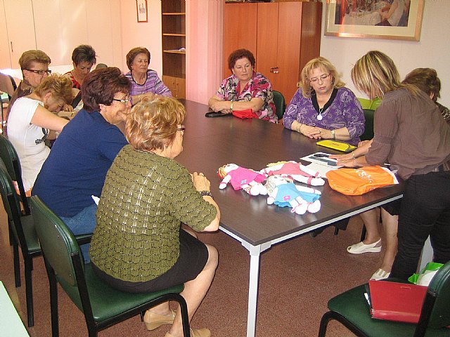 Kick-off training workshops in different Municipal Senior Centers of Place, Foto 2