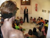 Los escolares protagonizan las visitas teatralizadas a 'Casas Consistoriales'