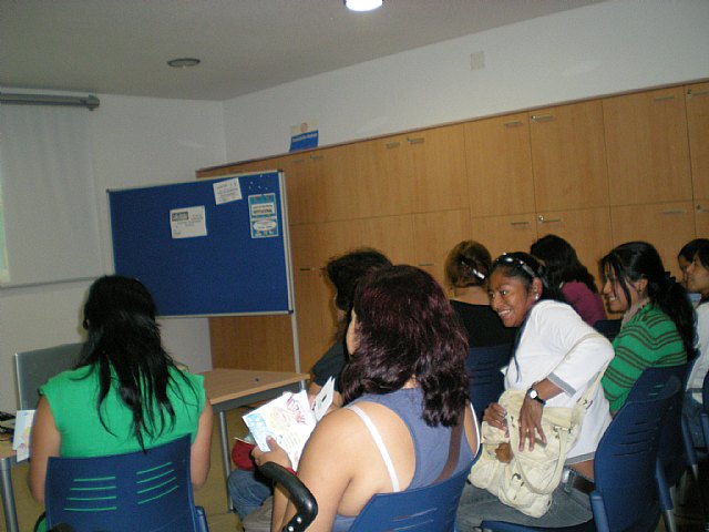 Comienzan los talleres de formación para mujeres inmigrantes - 2, Foto 2