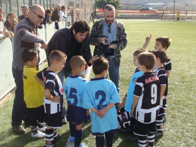 Comienzan a despejarse las clasificaciones de la Liga de Futbol base - 2, Foto 2