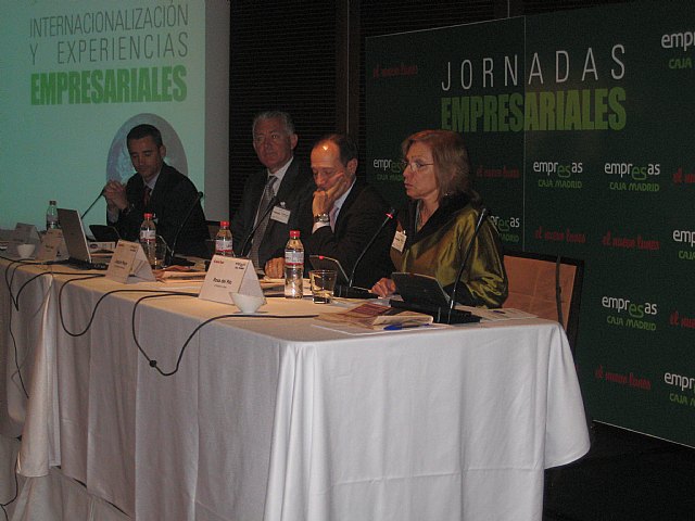 Moya-Angeler: Las empresas privadas son las que mantienen el sector público - 2, Foto 2