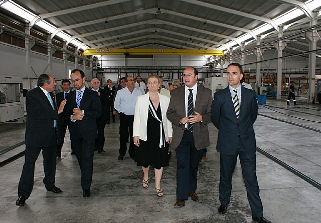 Marín y Sánchez inauguran las nuevas instalaciones de Extruline Systems con capacidad para 16 líneas de producción - 1, Foto 1