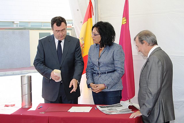 Obras Públicas elimina un punto negro y mejora la seguridad vial y las comunicaciones de la zona industrial de Lorquí - 2, Foto 2