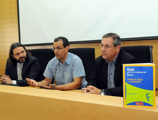 La Universidad de Murcia publica una guía para el examen de Física de Selectividad - 1, Foto 1