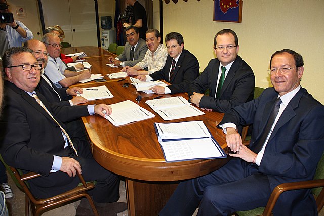 Cámara considera fruto de la improvisación·la prohibición de acceder a créditos para financiar inversiones municipales - 1, Foto 1