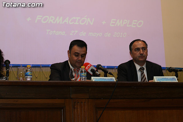 Autoridades municipales inauguran la jornada 