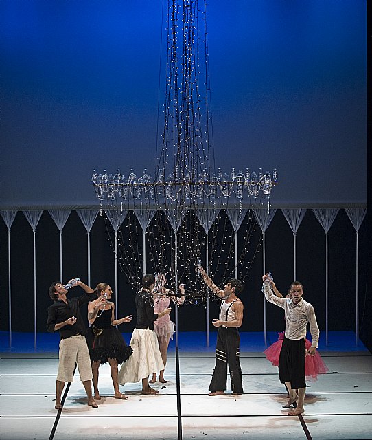 Otra Danza presenta EL GRAN BANQUETE en el Teatro Villa de Molina el viernes 28 de mayo - 2, Foto 2