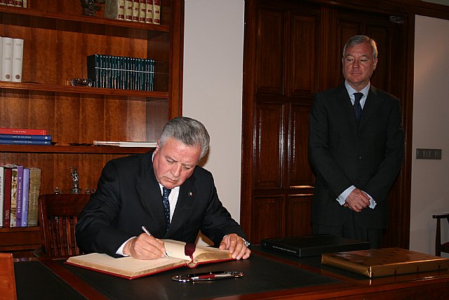 El jefe del Ejecutivo murciano recibe al embajador de México en España, Jorge Zermeño Infante - 1, Foto 1