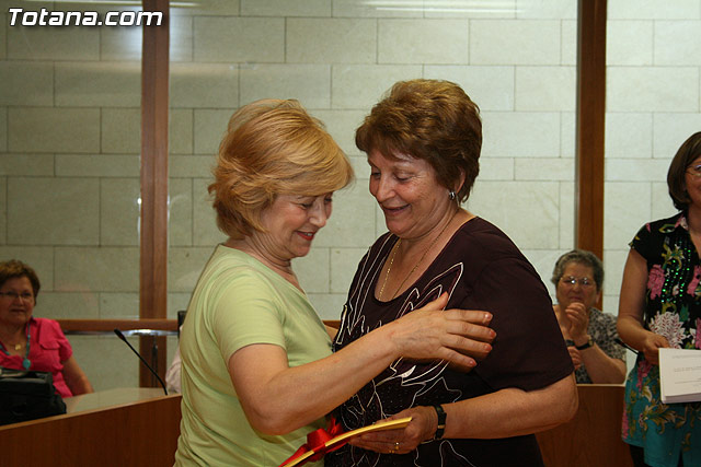 Ms de 200 usuarios del Centro Municipal de Personas Mayores de la localidad reciben los diplomas - 31