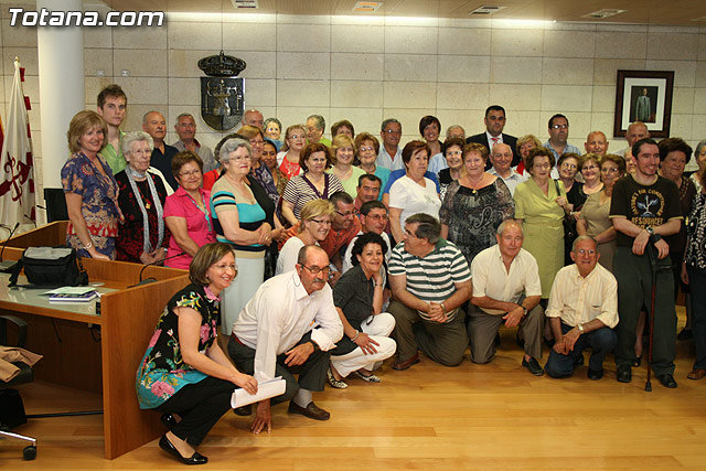 Ms de 200 usuarios del Centro Municipal de Personas Mayores de la localidad reciben los diplomas - 40